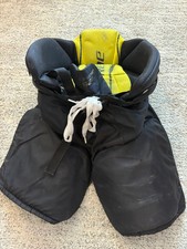Black Junior Large Bauer Supreme S27 Hockey Pants (Used)