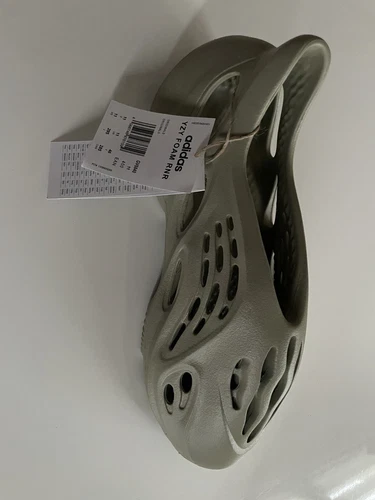 YZY FOAM RNR