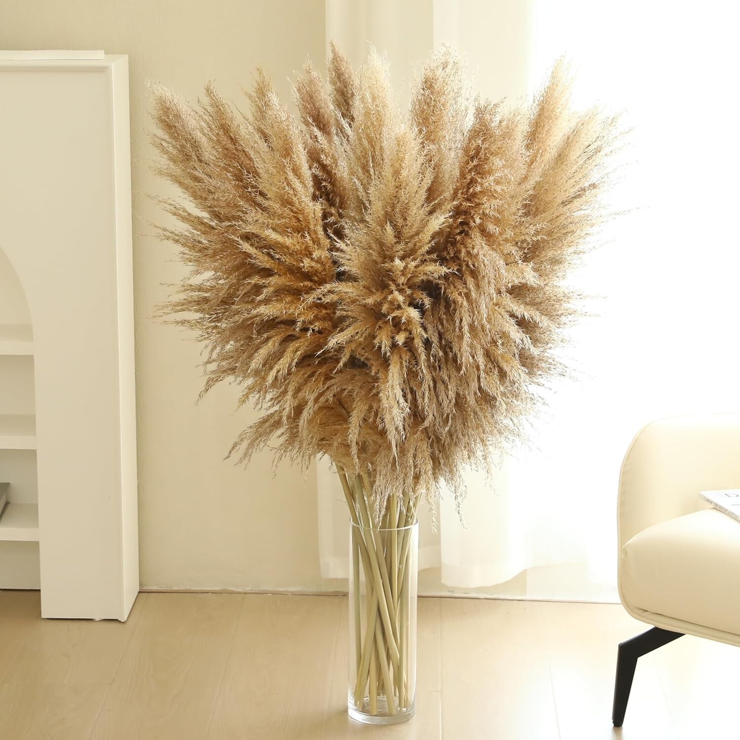 Versatile Pampas Grass Bundle – 46-Inch Natural Stems for Stunning Displays