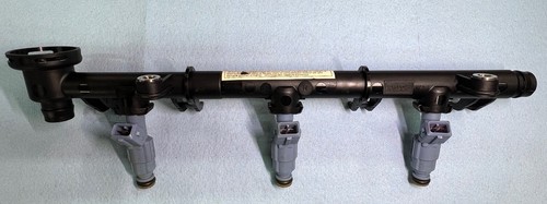 2007 Seadoo 4Tec Fuel Rail & Injectors Gti GTX 155 - Picture 5 of 9