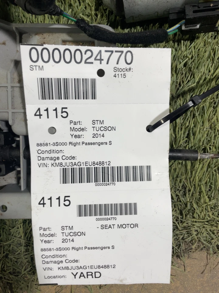 ✅ Motor asiento delantero derecho Hyundai Tucson 2014 parte de parte: 88581-3s000 OEM Foto 3 de 3