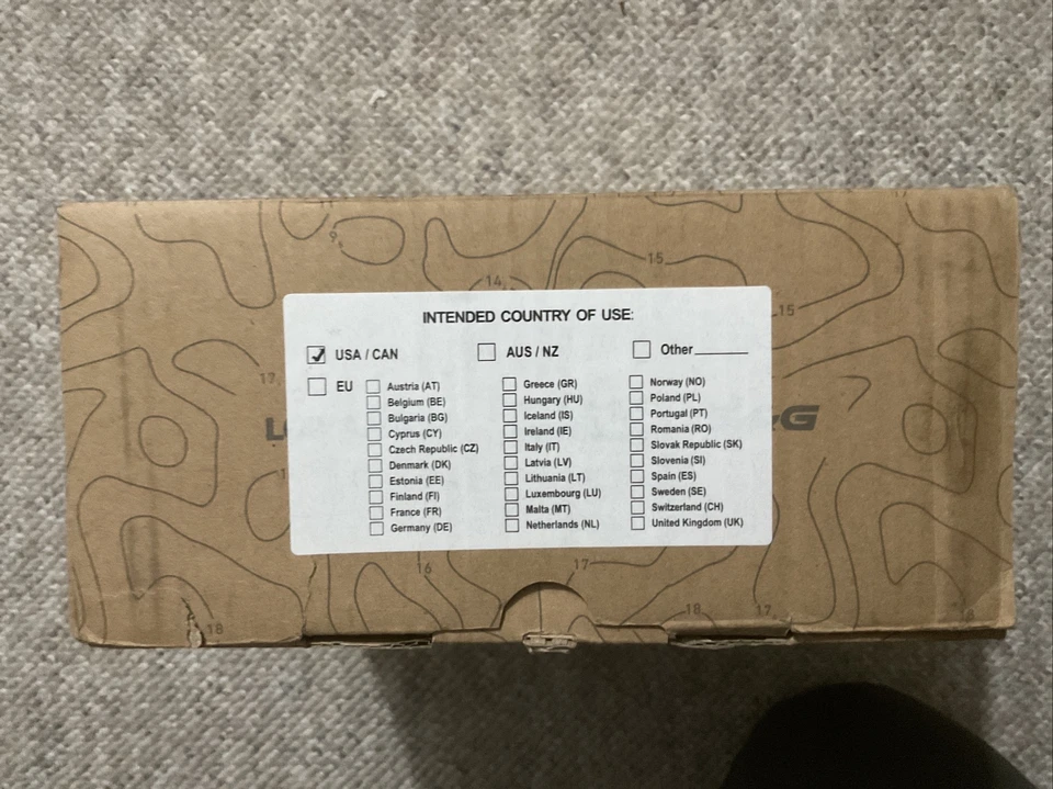 B&G V90s VHF com AIS - Novo na caixa - Imagem 3 de 4