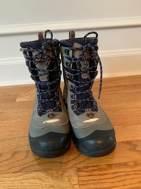mens insulated hiking boots