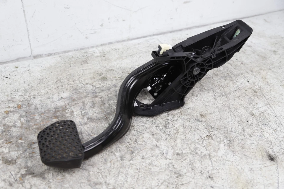 2016 - 2020 BMW X3 5 7 SERIES G01 G11 G12 G30 ПЕДАЛЬ СТОП-СИГНАЛА ТОРМОЗА ОТ ОРИГИНАЛЬНОГО ПРОИЗВОДИТЕЛЯ - Изображение 2 из 4