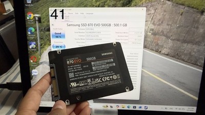Samsung 870 EVO 500GB 2.5  SATA III SSD MZ-77E500 GOOD HEALTH 98%