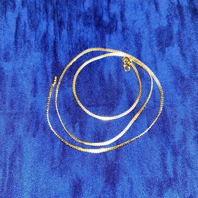 Vintage  Gold Toned Necklace 21  Very Shiny Color