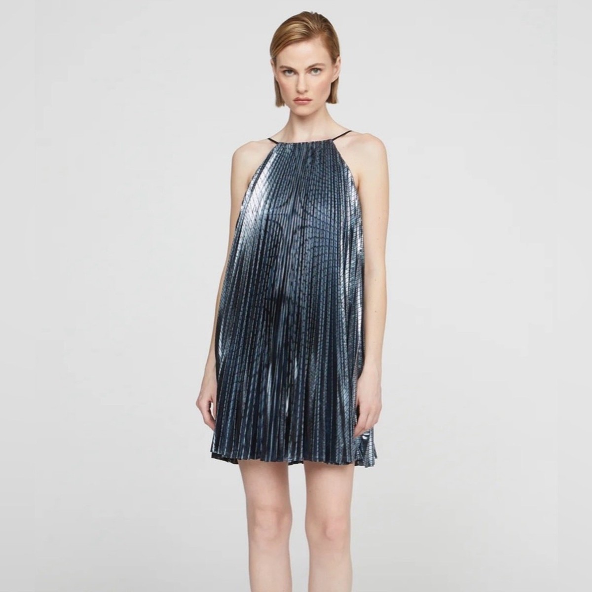 Halston Heritage Metallic Snake-Scale Halter Dress Silver Size 4