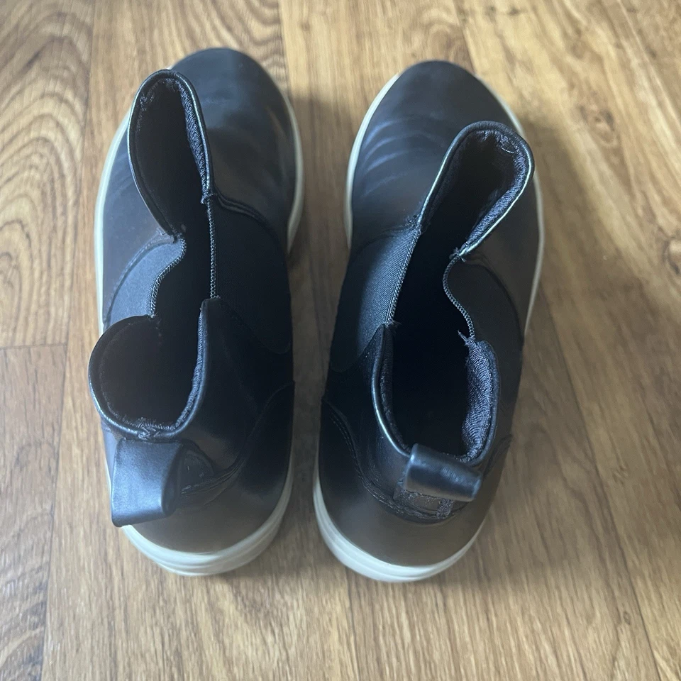 Zapatilla deportiva Ecco WMS TALLA EU 39 EE. UU. 8-8,5 NEGRA suave 7 cuero Chelsea botín cómodo Foto 3 de 4