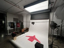 Lite Gear  4’x8’ Lite tile Light Box.