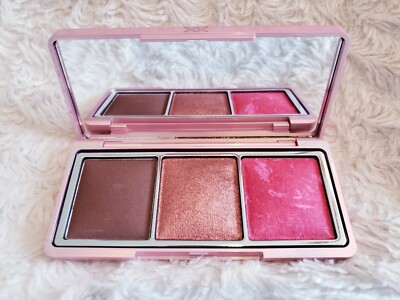 Revolution XX CompleXXion Face Palette Dimension Contour and Blush illuminate