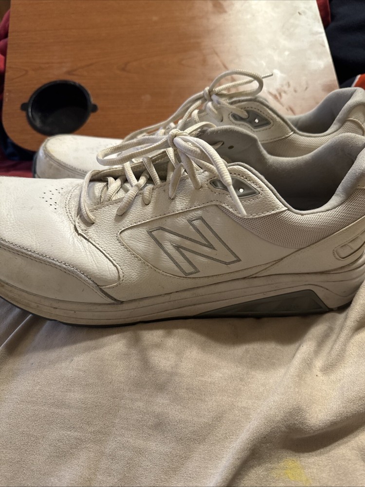 New Balance Men's Size 15 Walking Shoes - Excellent Lightly Used Condition
