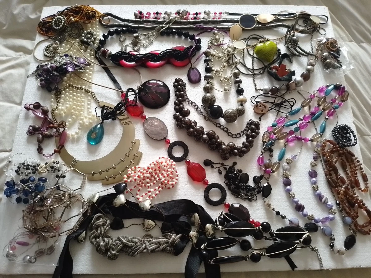 Retro necklace sale