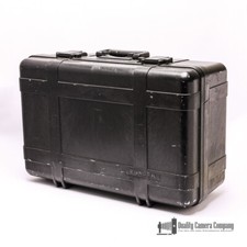 Tundra Underwater Kinetics 821 Case 21.5X14X9  Black with Dividers