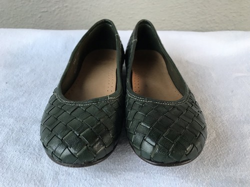 RARE EUC Calzoleria Toscana Women 36 US 6 Green Woven Round Toe Loafers Flats B - Picture 2 of 10
