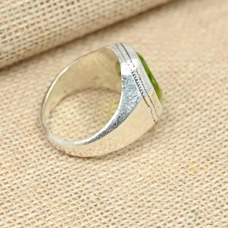 Anillo de aniversario de piedras preciosas de peridoto de plata de ley 925 para hombre todas las tallas D67 Foto 3 de 4