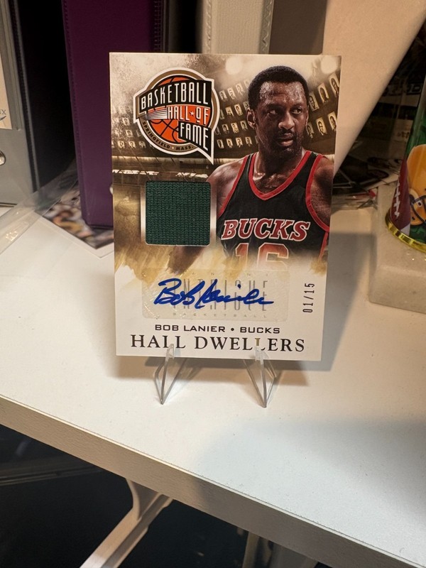 2013-14 Panini Intrigue Bob Lanier Hall Dwellers GAME WORN Patch Auto #1/15