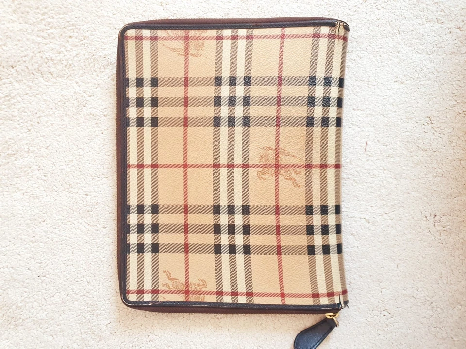 Burberry Unisex Beige House Check Tartan Canvas Ipad Tablet Case 26cm x 21cm - image 2 of 4