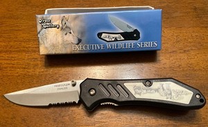 Frost Cutlery Executive Wildlife Series "Wolf" Pocket Knife Scrimshaw #15-828W
