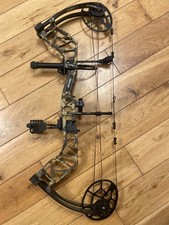 Bear Legit Maxx RTH - Right Hand - 10-70lbs - 14"-30" - Emerge 2.0 - AV54A23027R