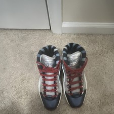 Reebok Men s Mid Top Lace-Up Athletic Sneaker...