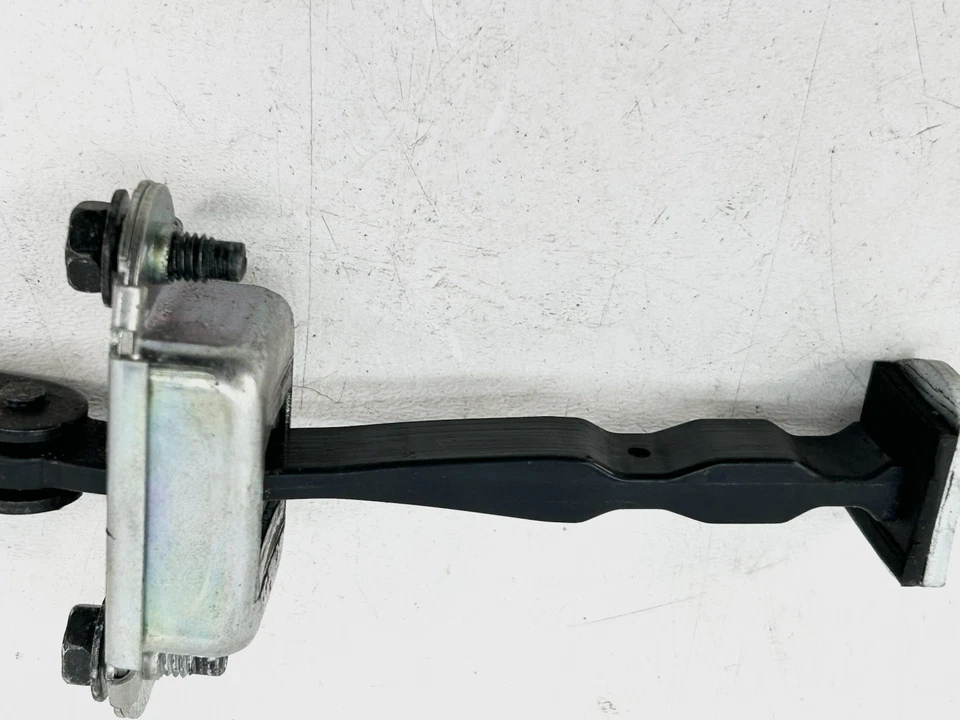 80430-1BA0A Infiniti EX25 EX35 EX37 QX50 puerta delantera derecha enlace de verificación OEM Foto 3 de 4