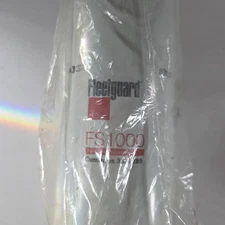 Fleetguard FS1000 Fuel Water Separator