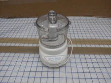 Cuisinart Mini-Prep Plus Food Processor Model DLC-2A 3-Cup White Chopper Grinder