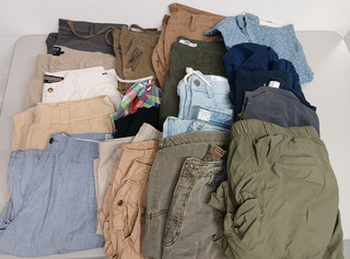 MEN'S SHORTS BUNDLE x 20 Various Sizes inc M&S PULL & BEAR MCKENZIE