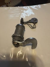 Original Slot Machine Trade Stimulator Lock W/2 Keys