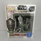 Funko Pop & Tee The Mandalorian IG-11 w/ THE CHILD #427 Tee XL GameStop
