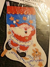 DESIGN WORKS FELT STOCKING KIT SKIING SANTA 5064 BRAND NEW