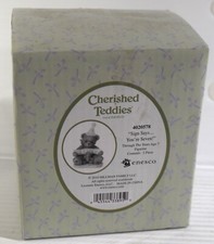 2010 Cherished Teddies "Sign Says You're Seven" Figurine 4020578 NEW NOS