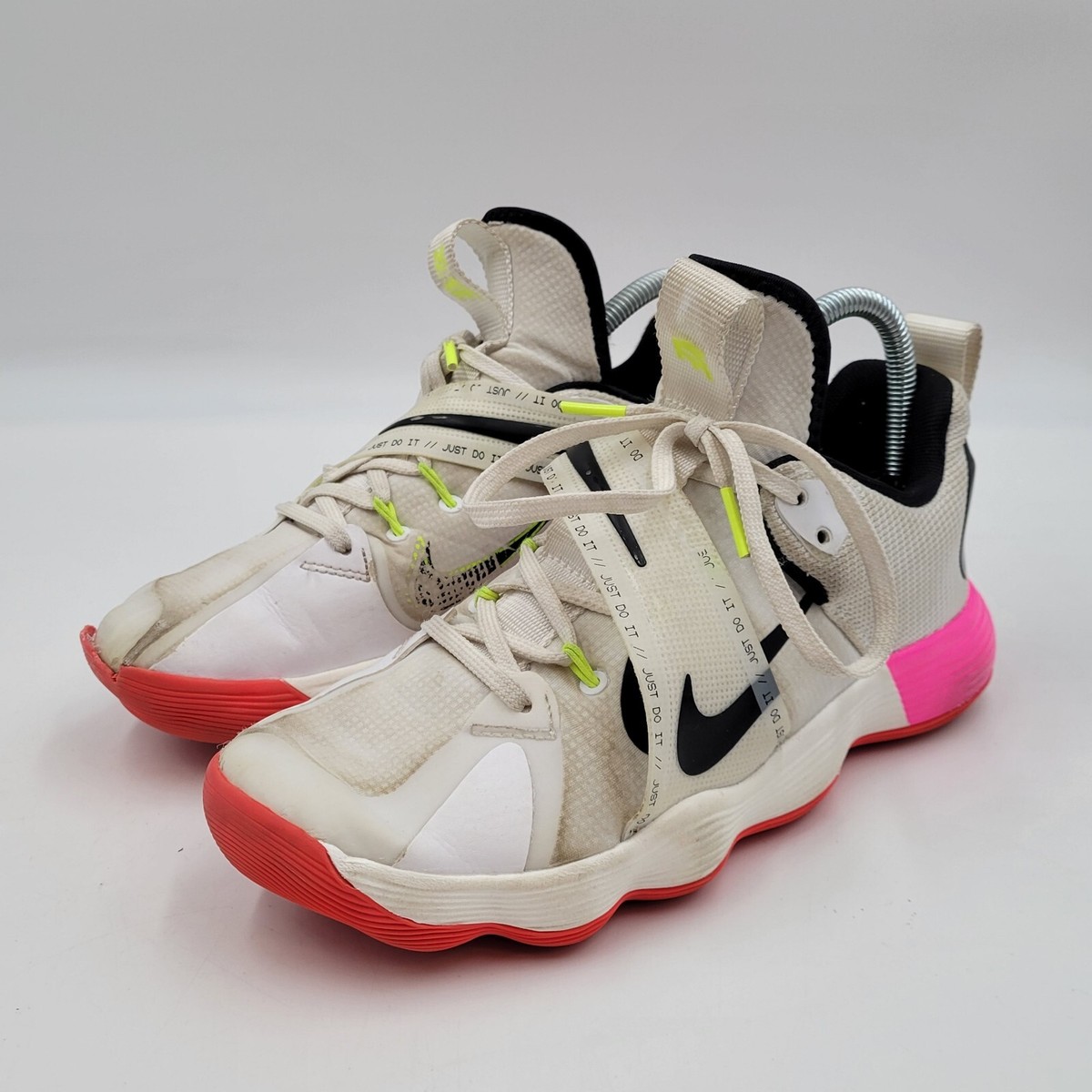 nike women's react hyperset shoes