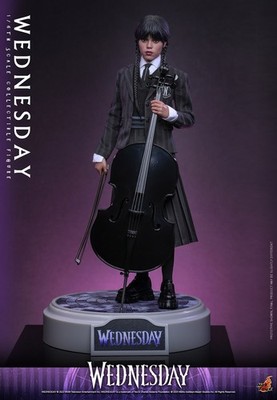 Hot Toys, Wednesday Addams, Jenna Ortega, 30 cm, OVP, New, Preis = VB