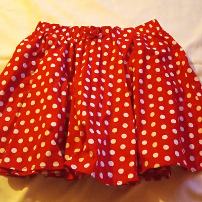 Girls Red White Polka Dot Skater Circle Skirt Size 14/16 Short Elastic Waist Bow