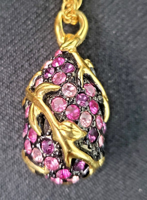 Vintage Joan Rivers 'Blackberry Berry' Egg w/Crystal Rhinestones 30'' Necklace