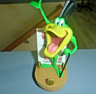 Hallmark Keepsake Ornament Hello! Ma Baby Michigan J. Frog Looney Tunes 2016