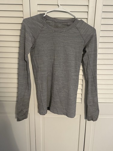 Lululemon Swiftly Tech Long Sleeve Crew 2.0 Tetra Stripe Gray Size 4