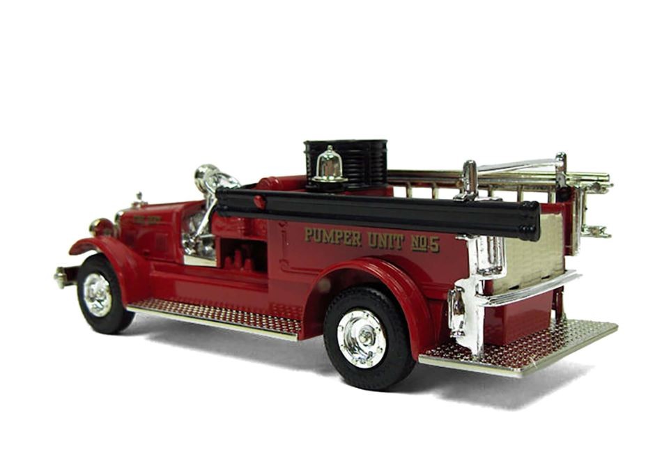 Camion de pompier ERTL tirelire n°5 vintage de 1923 en métal injecté rouge 1/30