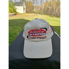 Chase Authentics Tony Stewart NASCAR 2002 Winston Cup Champion Hat Khaki Mens
