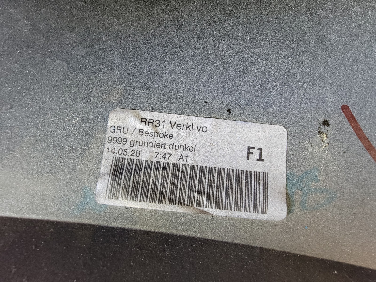 ROLLS ROYCE CULLINAN FRONT BUMPER OEM HAS SMALL DAMAGE 