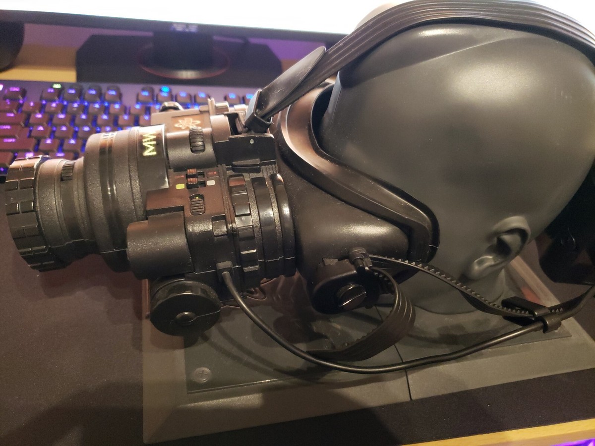 Call Of Duty MW2 Night Vision Goggles *WORKS* | eBay Call Of Duty MW2 Night Vision Goggles *WORKS* | eBay