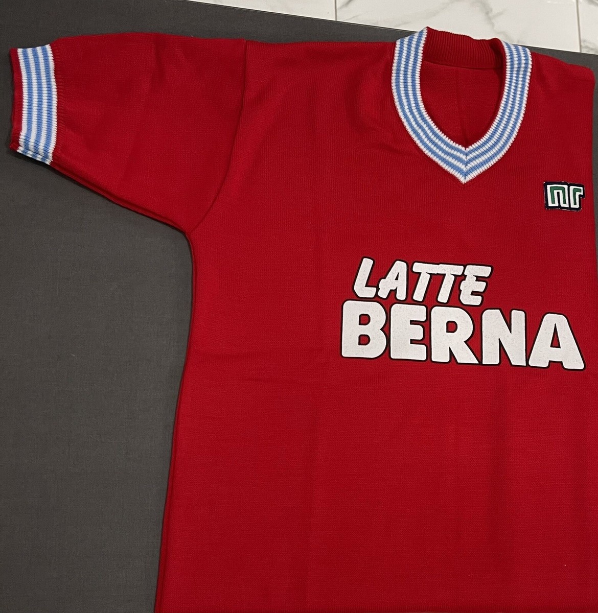 Maillot De Foot SSC Naples - Extérieur Rouge - Numéro 10 - Saison 1983 - Taille L - Neuf Sans étiquette