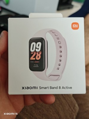 Xiaomi smart Band 8 Active Pink