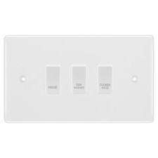 BG White Moulded 3 Gang Custom Labelled Appliance Grid Switch