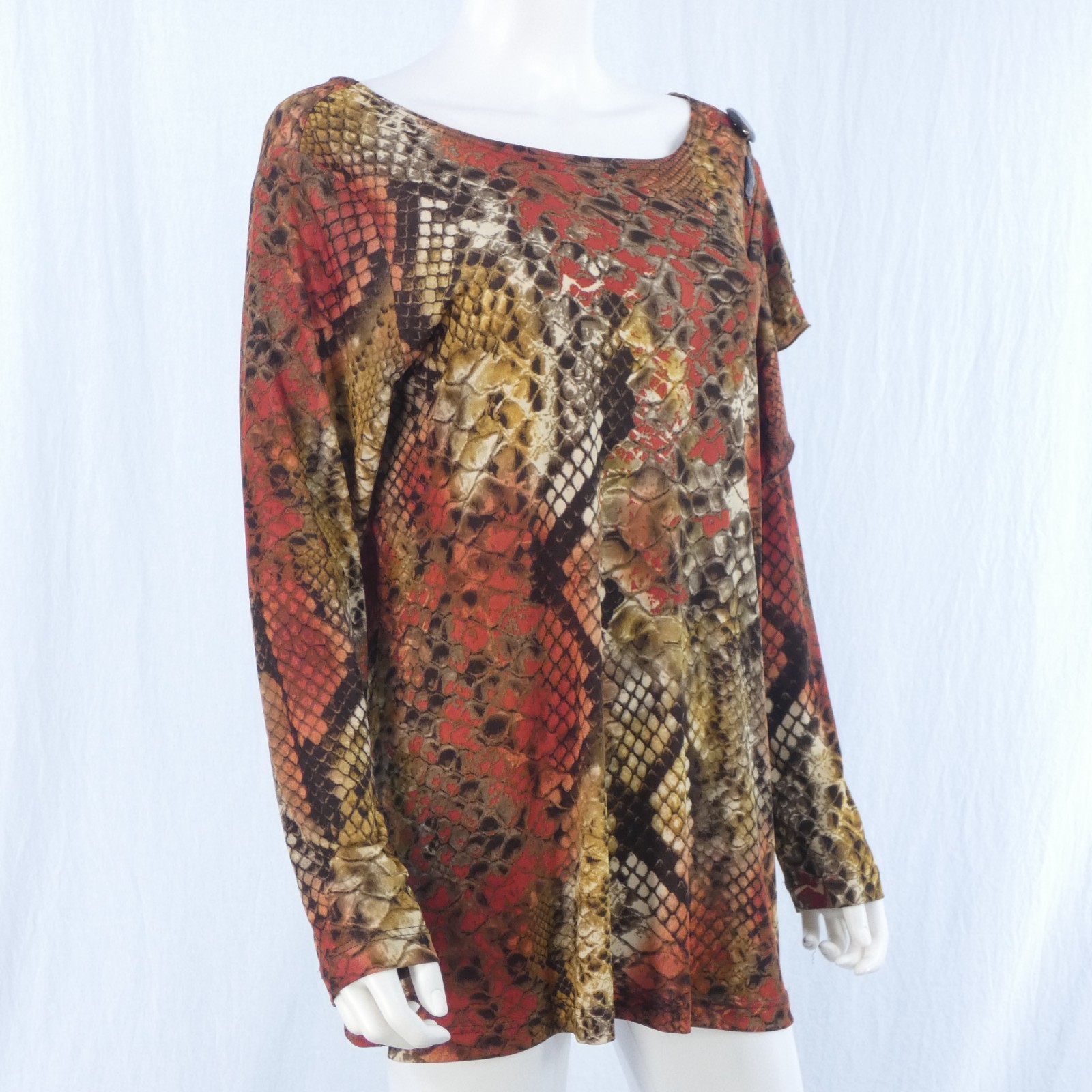 Snake Python Blouse Silky Jersey Long Sleeve Fril… - image 5