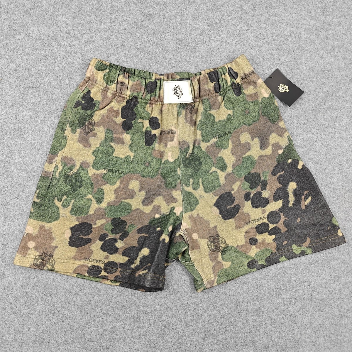 DARC SPORT 迷彩ショートパンツ Darc Sport Patch Liam Sweat Shorts Mens Medium Woodland Green Camo