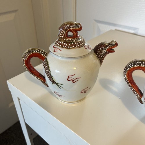 Japanese Dragonware Moriage Tea Set - Cream Pot and Sugar Bowl - Picture 4 of 10