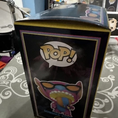 Funko Pop! Vinyl: Disney - Summer Stitch - Hot Topic (Exclusive) #1414