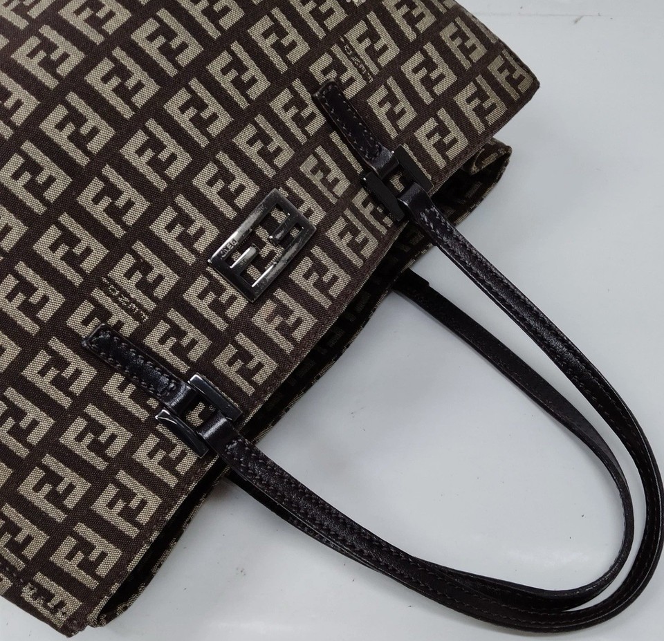 FENDI logo FENDI ZUCCHINI ZUCCA Handbag AUTHENTIC amazing condition 
